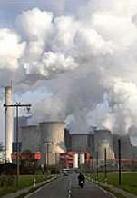 Los ministros de la UE acuerdan proponer una reducción en la emisión de gases tras 2012